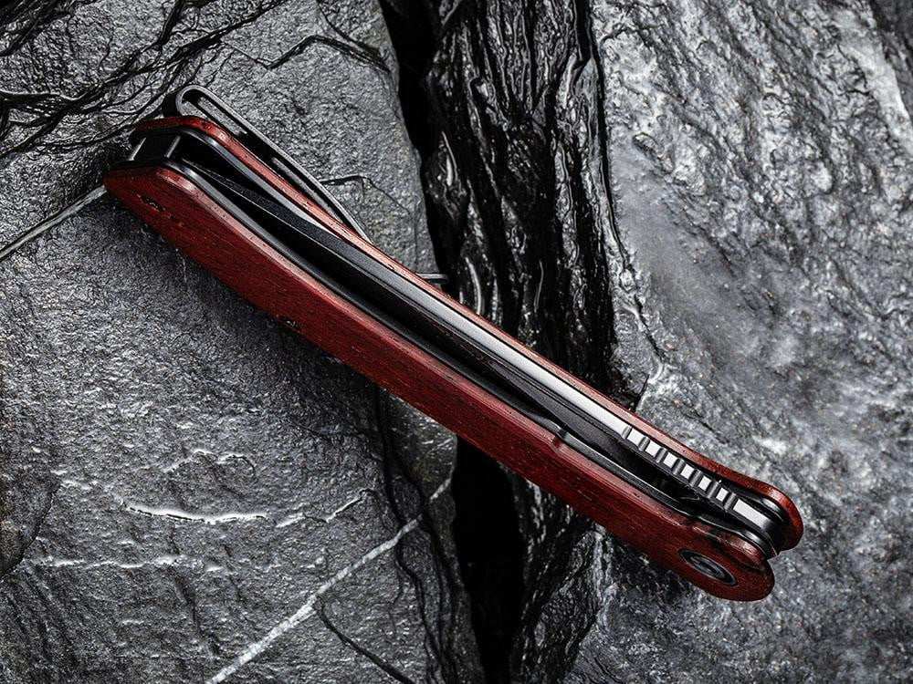 ** HERE NOW ** CIVIVI - C2024DS Riffle - DAMASCUS blade - Carbon Fiber or Sandal Wood Handle - True Talon