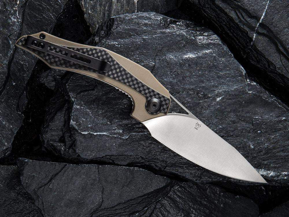 CIVIVI - C904 PLETHIROS - D2 Blade - Carbon Fiber over G10 Handle - True Talon
