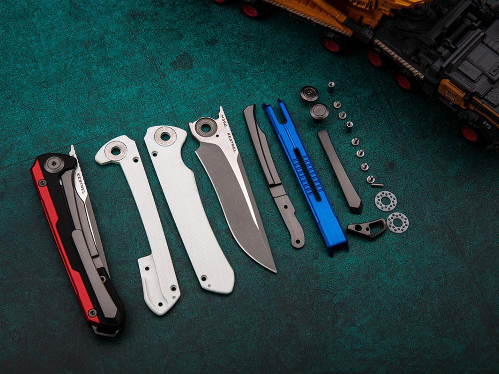 # ** HERE NOW ** Maxace KESTREL - M390 Blade - FRONT FLIPPER - G10 / Titanium / Aluminum Handle - True Talon