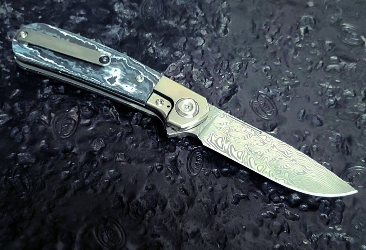 Liong Mah - L-1 - DAMASTEEL BLADE - INTEGRAL TITANIUM HANDLE - FAT CARBON FIBER INLAYS