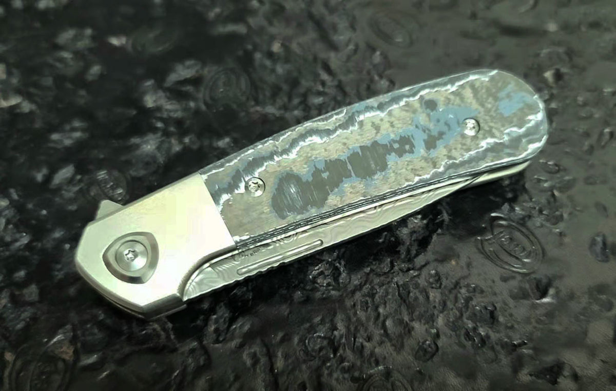 Liong Mah - L-1 - DAMASTEEL BLADE - INTEGRAL TITANIUM HANDLE - FAT CARBON FIBER INLAYS