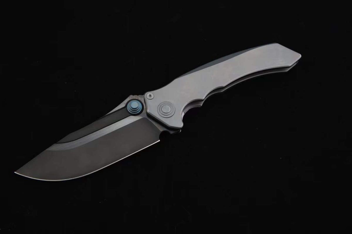 MAXACE SANDSTORM - 4.25 INCH M390 Blade - INTEGRAL HANDLE - MIDNIGHT CAT DESIGN