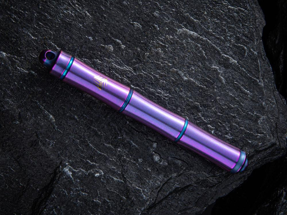 ** BACK AGAIN ** WE Knife TP-04 - Syrinx Titanium Pen - True Talon