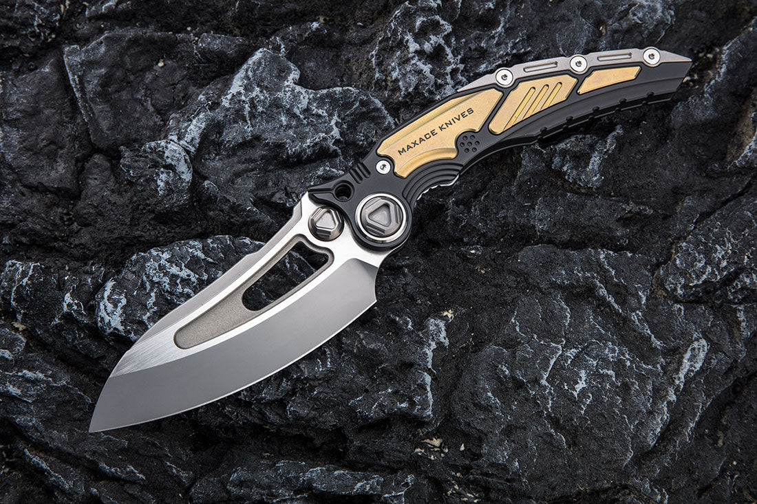 MAXACE TITANIS - 4.8 inch M390 Blade - MIDNIGHT CAT DESIGN