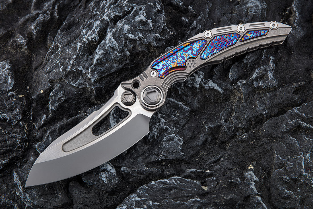 MAXACE TITANIS - 4.8 inch M390 Blade - MIDNIGHT CAT DESIGN