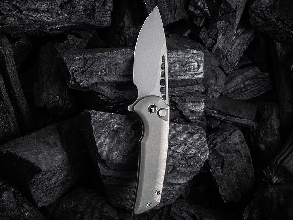 WE Knives - WE054BL MINI MALICE - 20CV Blade - Button Lock - Ferrum Forge Design