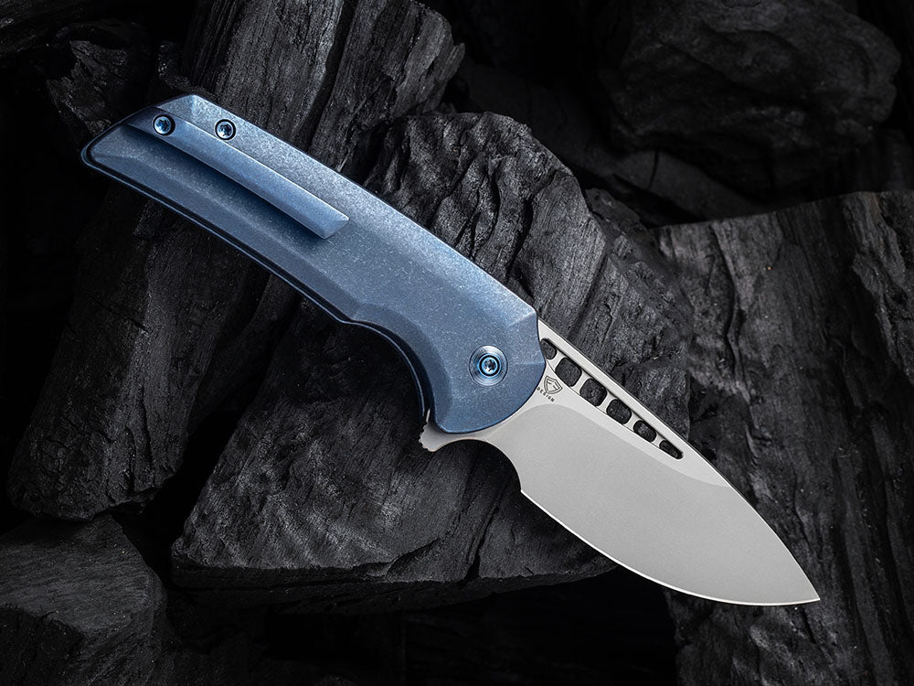 WE Knives - WE054BL MINI MALICE - 20CV Blade - Button Lock - Ferrum Forge Design