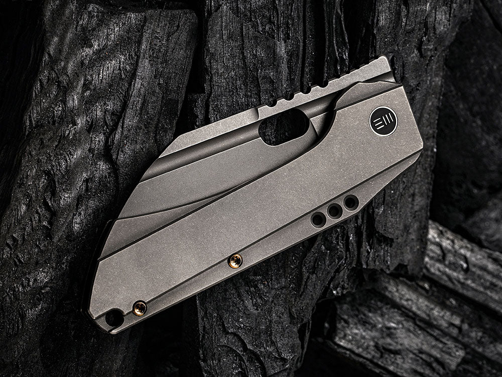 ** CANCELLED LAY BUY SALE ** WE Knives - WE19072 Roxi 3 - S35VN Blade - Titanium Handle