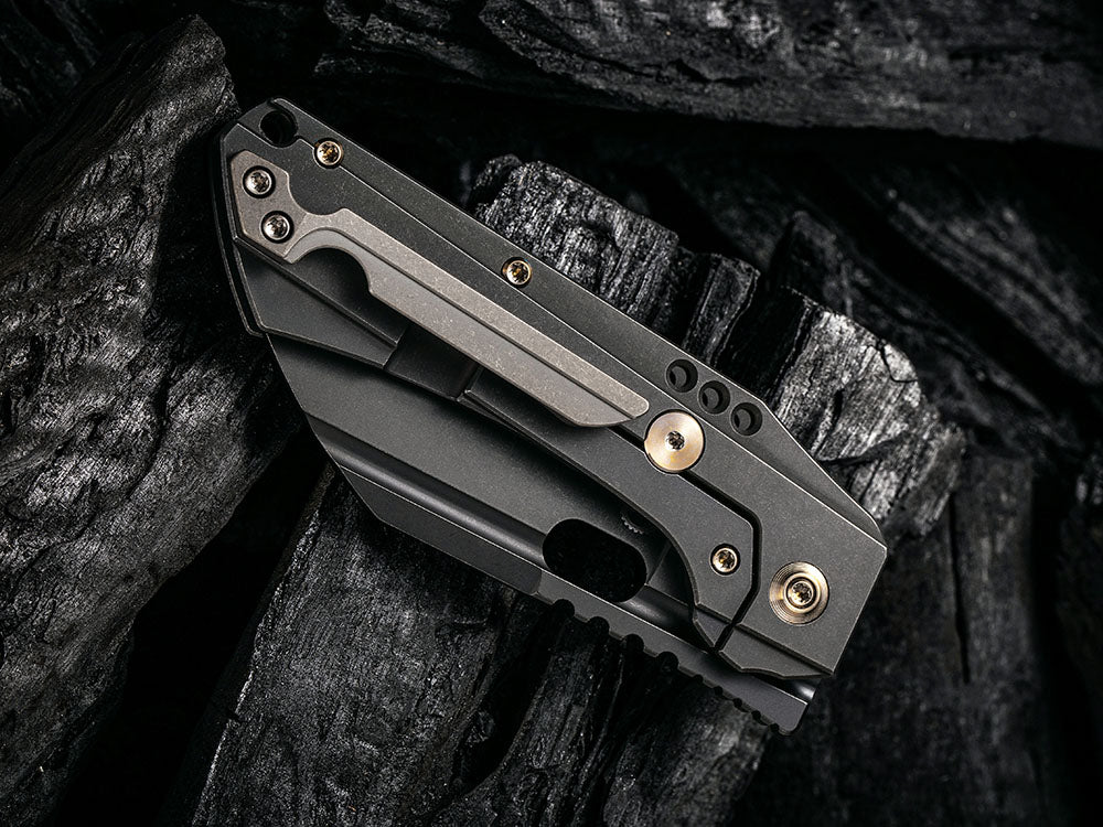 ** CANCELLED LAY BUY SALE ** WE Knives - WE19072 Roxi 3 - S35VN Blade - Titanium Handle