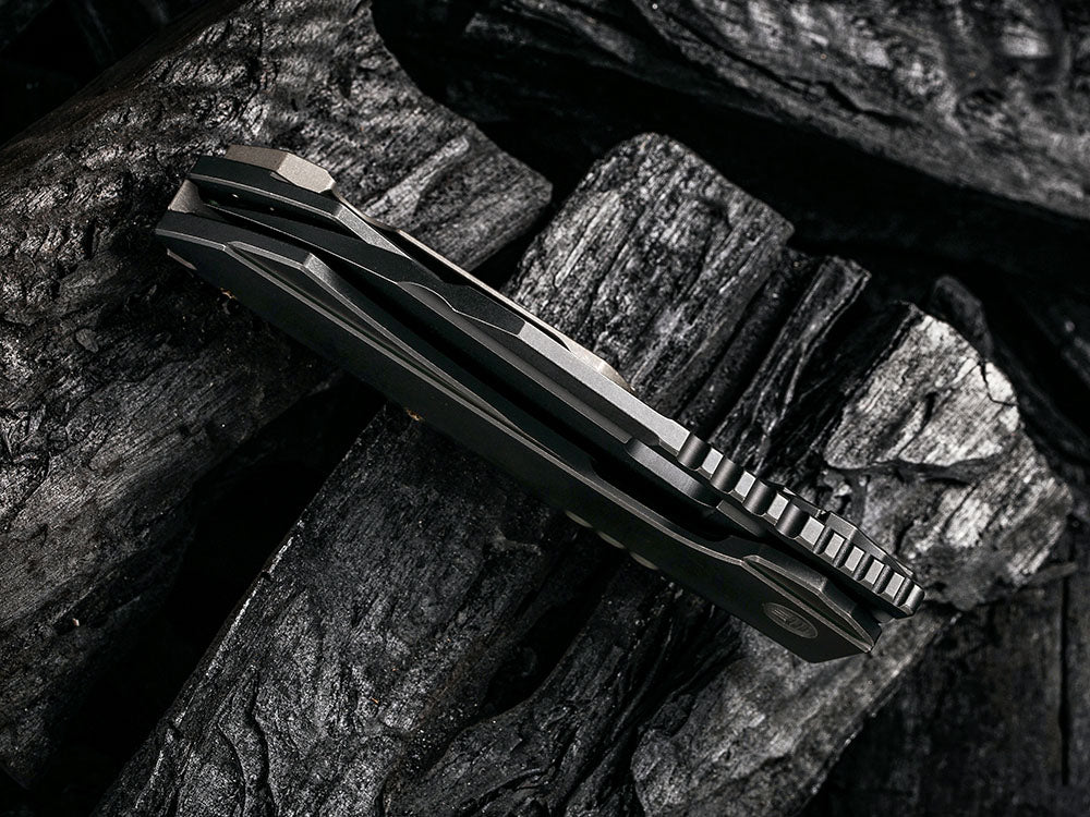** CANCELLED LAY BUY SALE ** WE Knives - WE19072 Roxi 3 - S35VN Blade - Titanium Handle