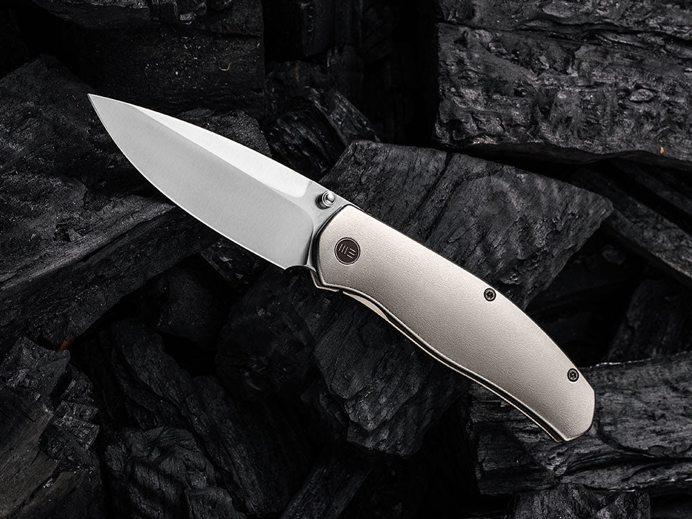 WE Knives - WE20025 ESPRIT - 20CV Blade - Carbon Fiber or Titanium Handle - Ray Laconico Design
