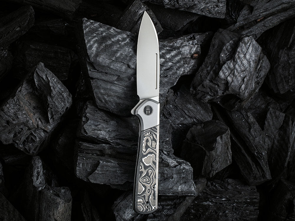 ** CANCELLED LAY BUY SALE ** - WE Knife WE20050 - SOOTHSAYER - 20CV - CARBON FIBER HANDLE