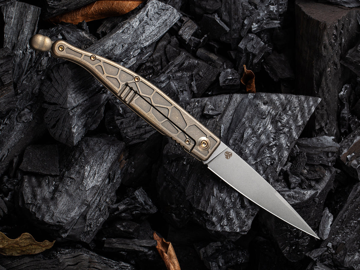 ** HERE NOW ** - WE KNIVES - 2008 ROMAN - S35VN Blade - Titanium Handle - Front Flipper - True Talon
