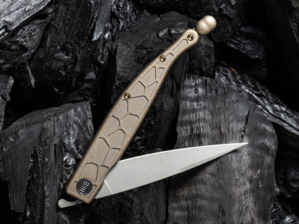 ** HERE NOW ** - WE KNIVES - 2008 ROMAN - S35VN Blade - Titanium Handle - Front Flipper - True Talon