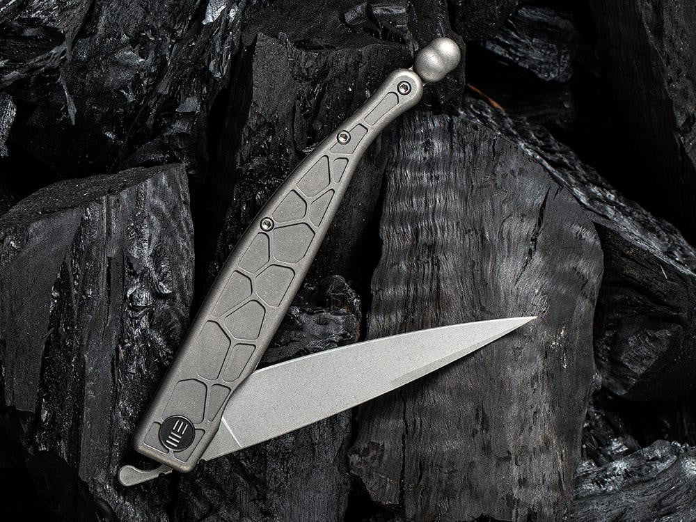 ** HERE NOW ** - WE KNIVES - 2008 ROMAN - S35VN Blade - Titanium Handle - Front Flipper - True Talon