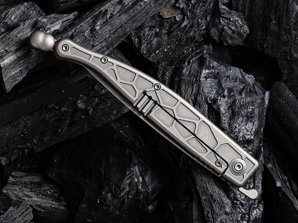 ** HERE NOW ** - WE KNIVES - 2008 ROMAN - S35VN Blade - Titanium Handle - Front Flipper - True Talon