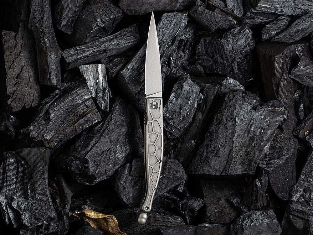 ** HERE NOW ** - WE KNIVES - 2008 ROMAN - S35VN Blade - Titanium Handle - Front Flipper - True Talon