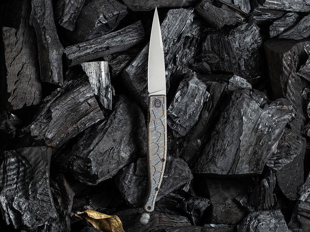 ** HERE NOW ** - WE KNIVES - 2008 ROMAN - S35VN Blade - Titanium Handle - Front Flipper - True Talon