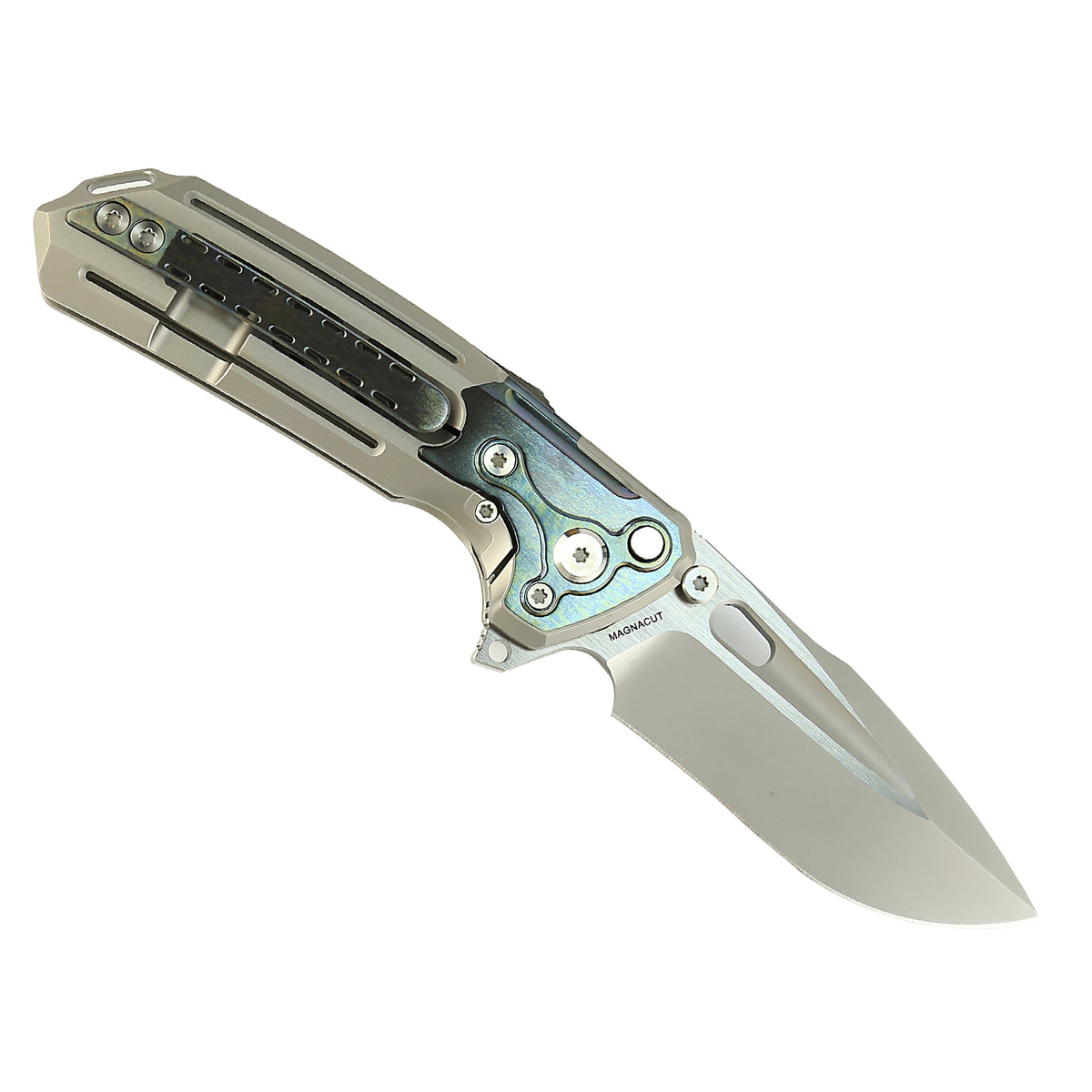 # ** ÄLMOST GONE ** Reate Knives - T600 - 3.8 inch MAGNACUT Blade - with additional Dual Stud Locking System - integral HHandle