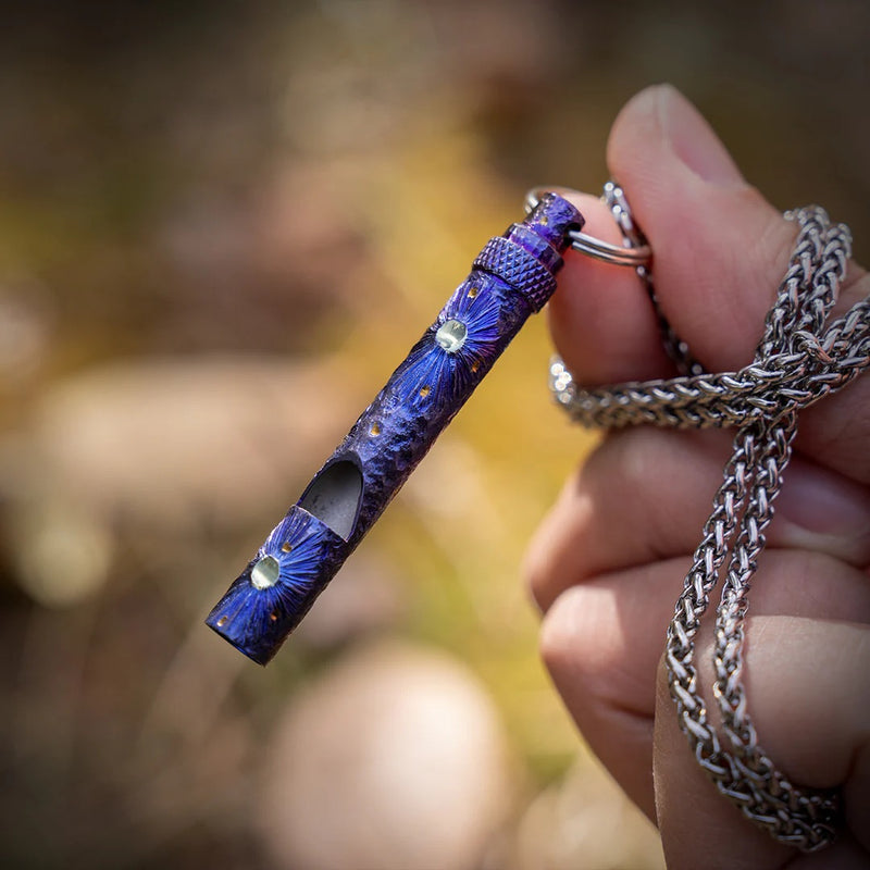 files/WHISTLEHANDCARVED4.jpg