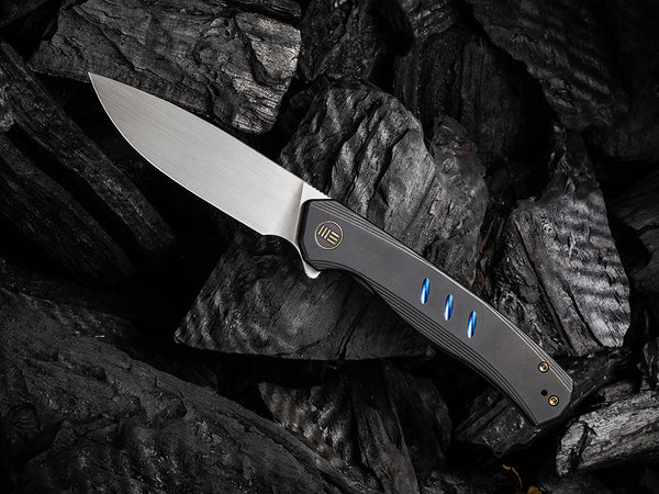** BACK AGAIN ** WE Knife - WE20015 SEER - HAND RUBBED 20CV Blade - Titanium Handle - LIMITED EDITION